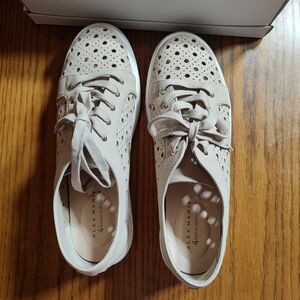 Alex Marie Tan Lace-Up Women's Shoes Size 11